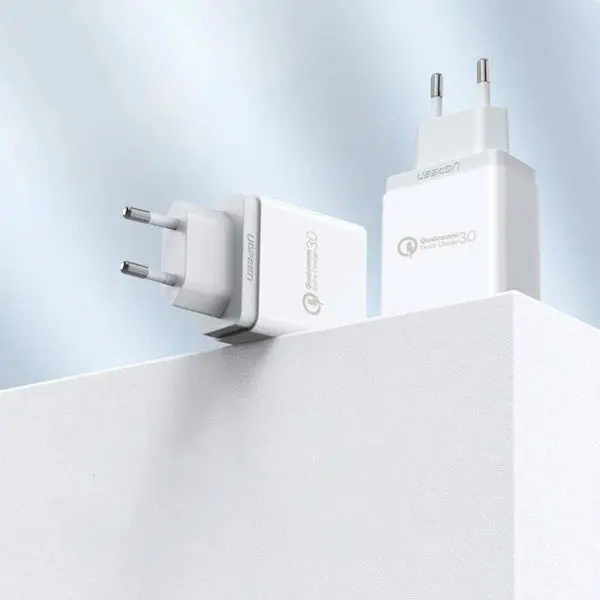 ugreen cd122 10133 qc3.0 usb fast charger white 2 600x600 1.webp ugreen cd122 10133 qc3.0 usb fast charger white 2 600x600 1.webp