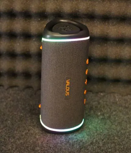 valdus xbox 2 portable speaker.webp valdus xbox 2 portable speaker.webp