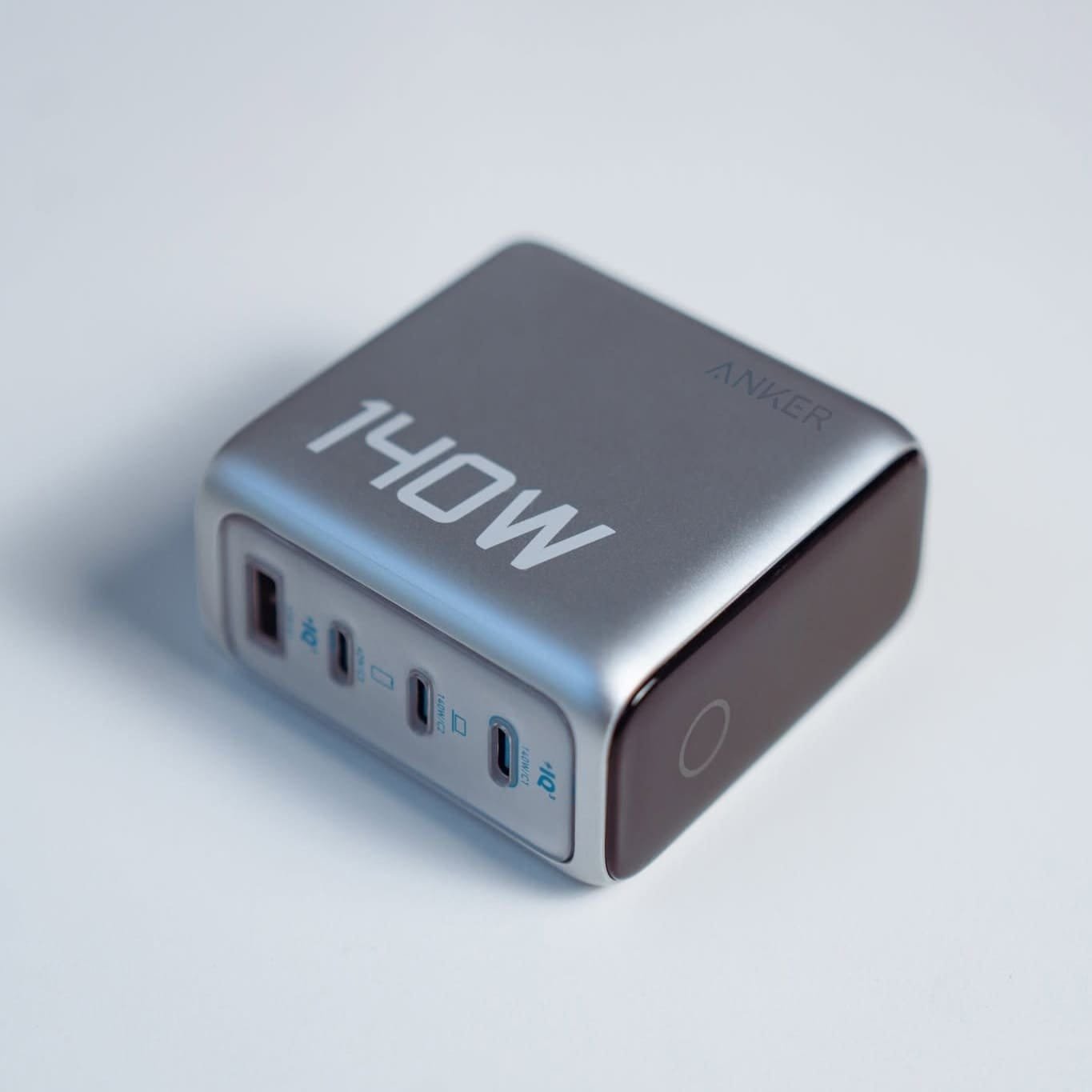 anker zolo 140w laptop charger 3.jpg anker zolo 140w laptop charger 3.jpg